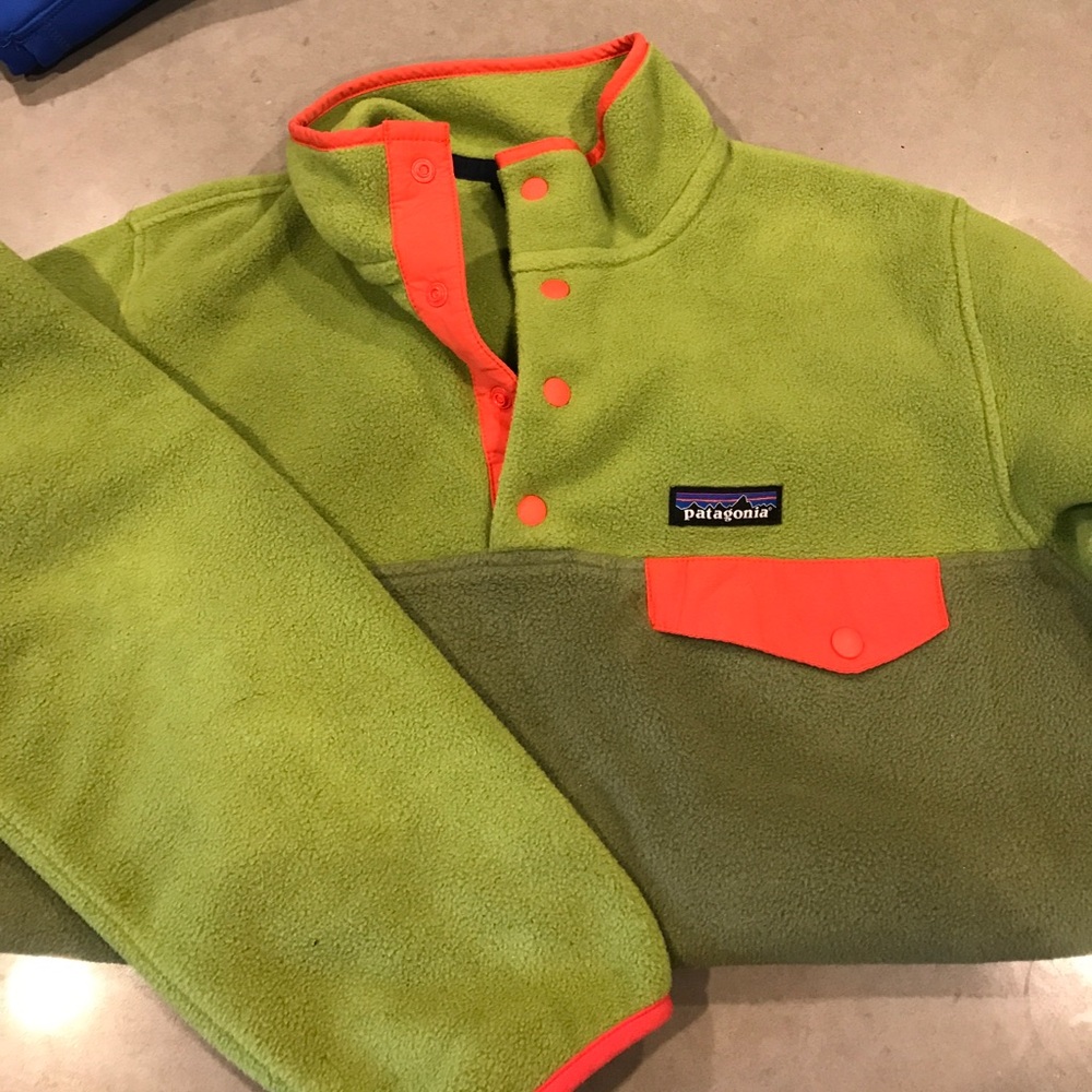 Patagonia Green and Orange Fleece Sweatshirt